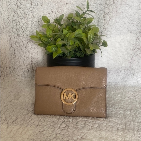 Michael Kors Handbags - Michael Kors Taupe Leather Wallet with Gold Logo